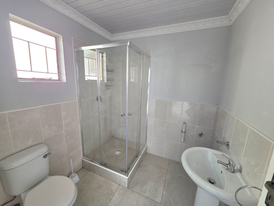  Bedroom Property for Sale in Reitz Free State